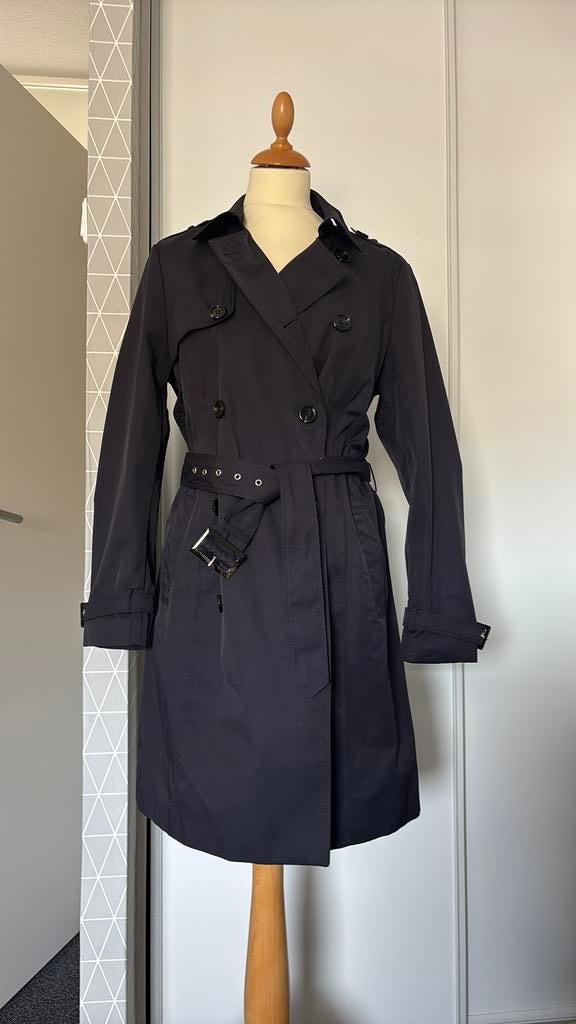 Trenchcoat donkerblauw. Maat 40., Ophalen of Verzenden, Zo goed als nieuw, Maat 38/40 (M), Blauw