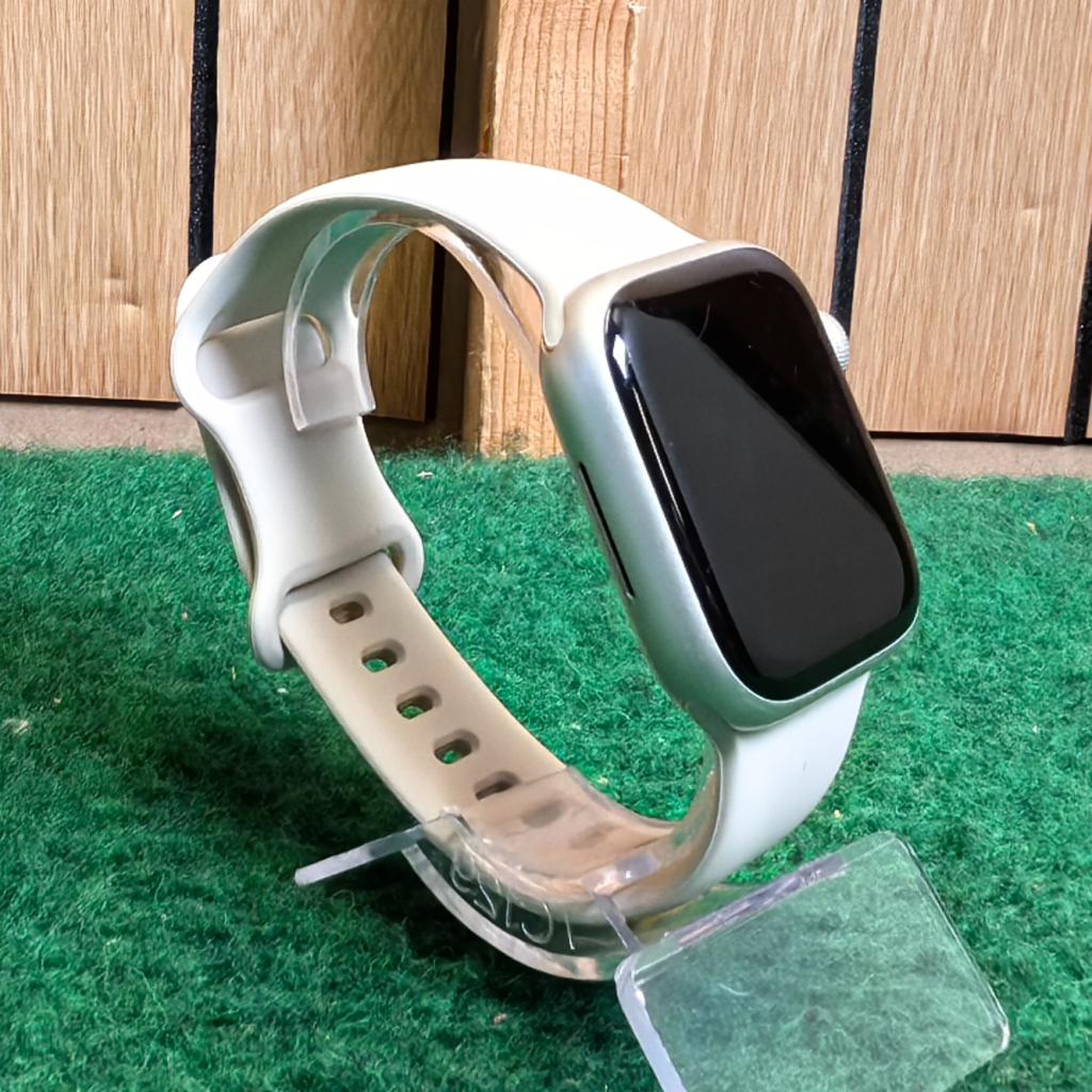 Apple Watch Series 7 | 41 MM | GPS, Apple, Zo goed als nieuw, Support@apple.com, One Apple Park Way
Cupertino, CA 95014
United States