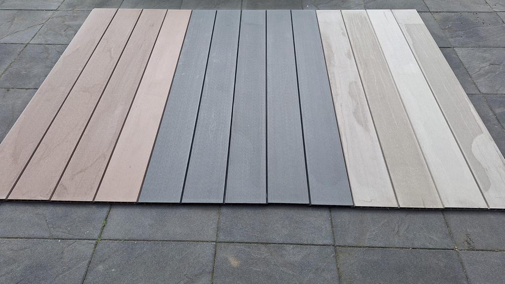 Kunststof planken 180x20x2 cm - zo goed als nieuw, Ophalen, Zo goed als nieuw, Kunststof