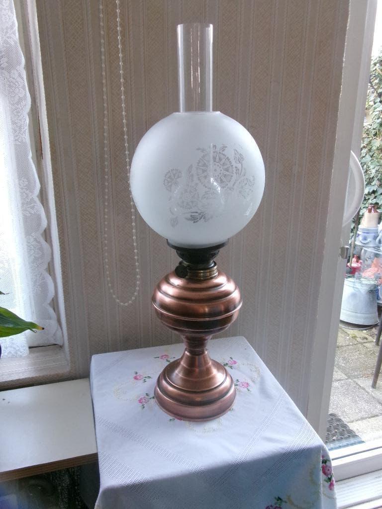 Roodkoper olielamp met geetste glazen bol, Ophalen of Verzenden, Koper