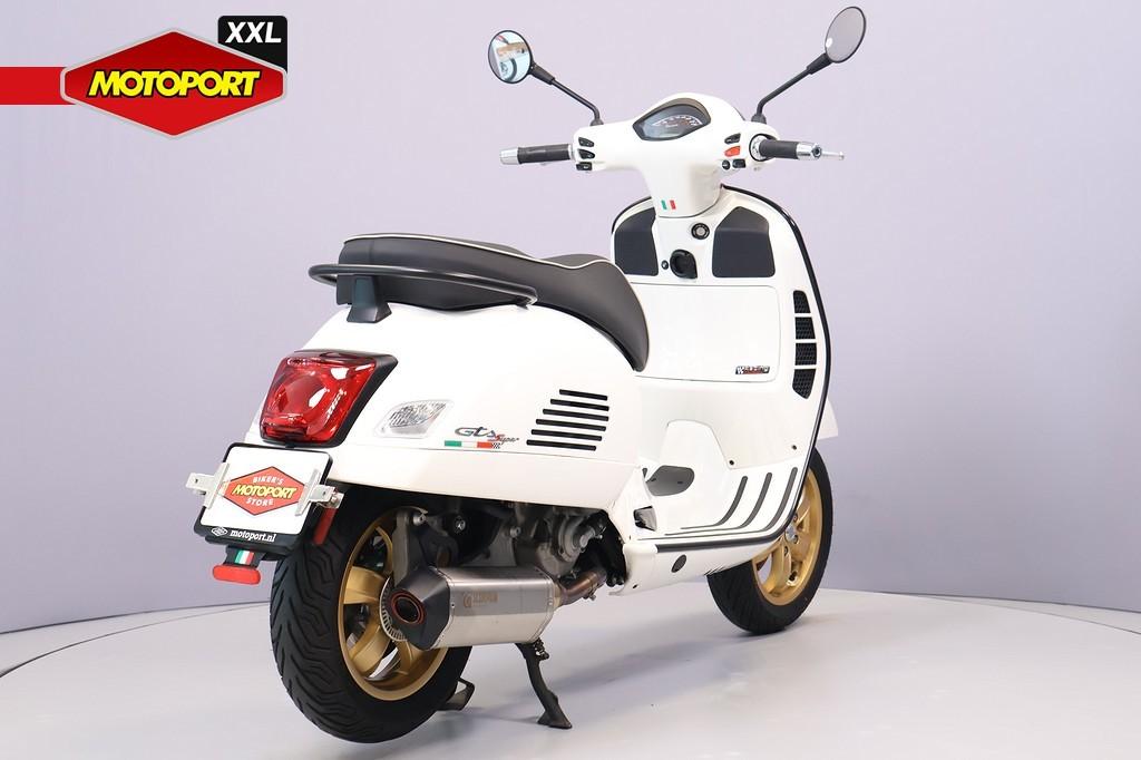 Vespa GTS 300 SUPER (bj 2022) - foto 3