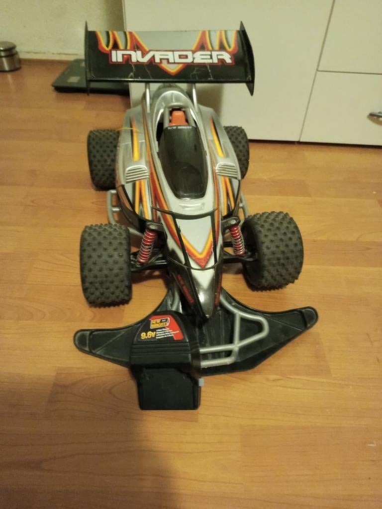 Bestuurbare race auto, Ophalen