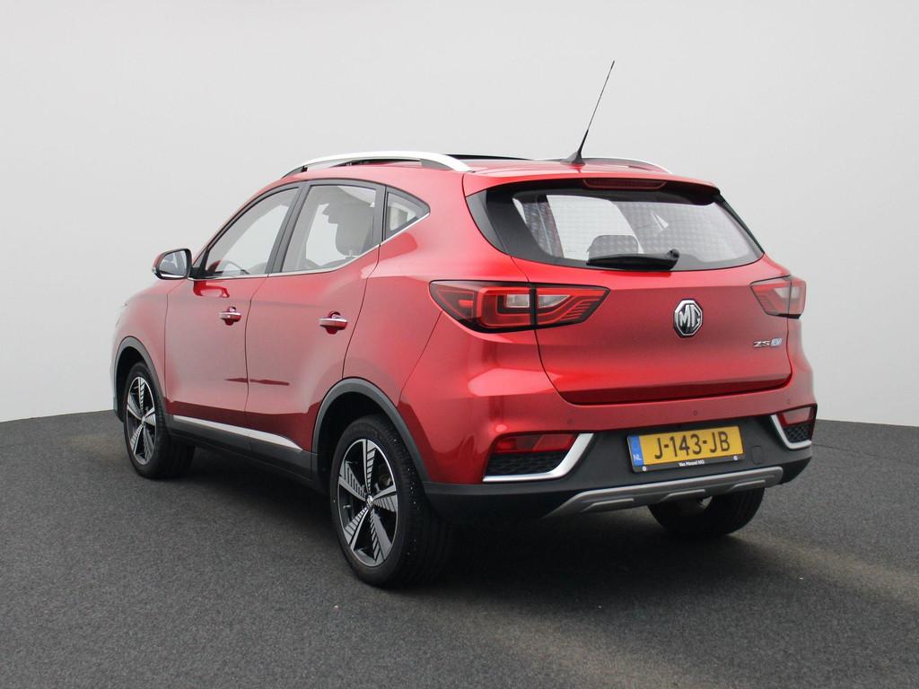 MG MG ZS EV Luxury 45 kWh | PANO-SCHUIFDAK | LEER | CAMERA |, Gebruikt, 143 pk, ZS, 1507 kg
