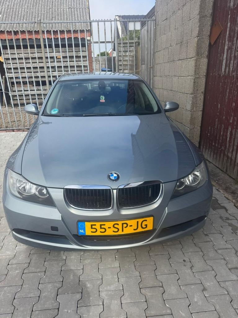 BMW 3-Serie 2.0 I 318 2006 Grijs, Achterwielaandrijving, 4 cilinders, 129 pk, Bedrijf