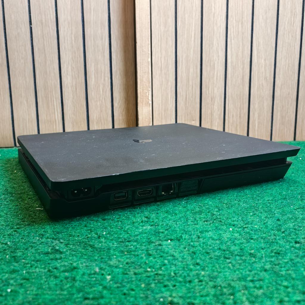 Sony Playstation 4 Spelcomputer 500GB - In Nette Staat, Sony, Zo goed als nieuw, Support@sony.com, 1-7-1 Konan, Minato-ku
Tokyo 108-0075
Japan