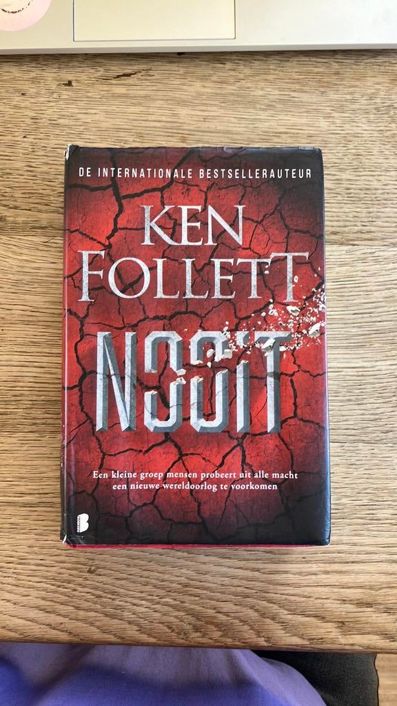 Ken Follett - Nooit, Boeken, Literatuur, Zo goed als nieuw, Ophalen of Verzenden