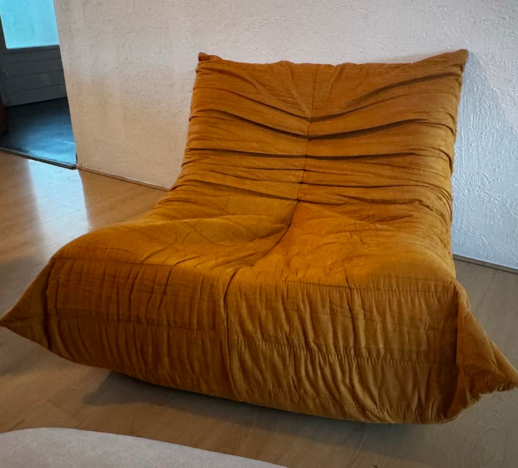 Togo bank Geel bruin, Huis en Inrichting, Banken | Sofa's en Chaises Longues, Ophalen, Zo goed als nieuw, Eenpersoons, Togo
