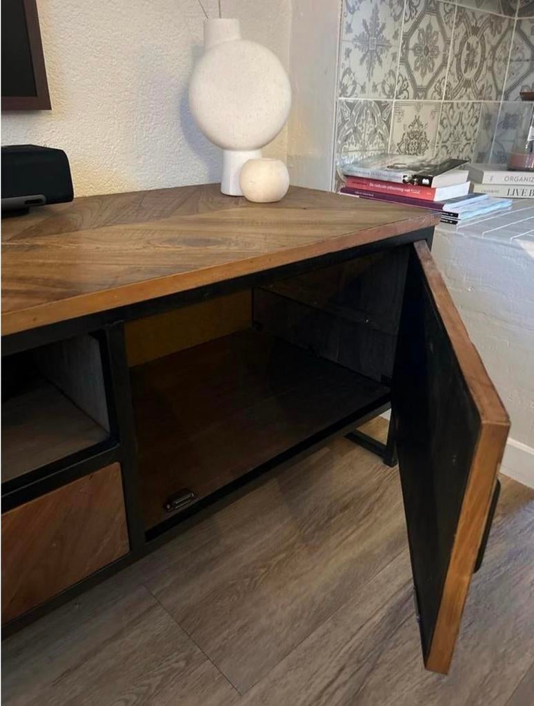 Tv meubel 190x45x50 hout zwart staal, Huis en Inrichting, Kasten | Televisiemeubels, Ophalen, Gebruikt, 150 tot 200 cm, Minder dan 100 cm