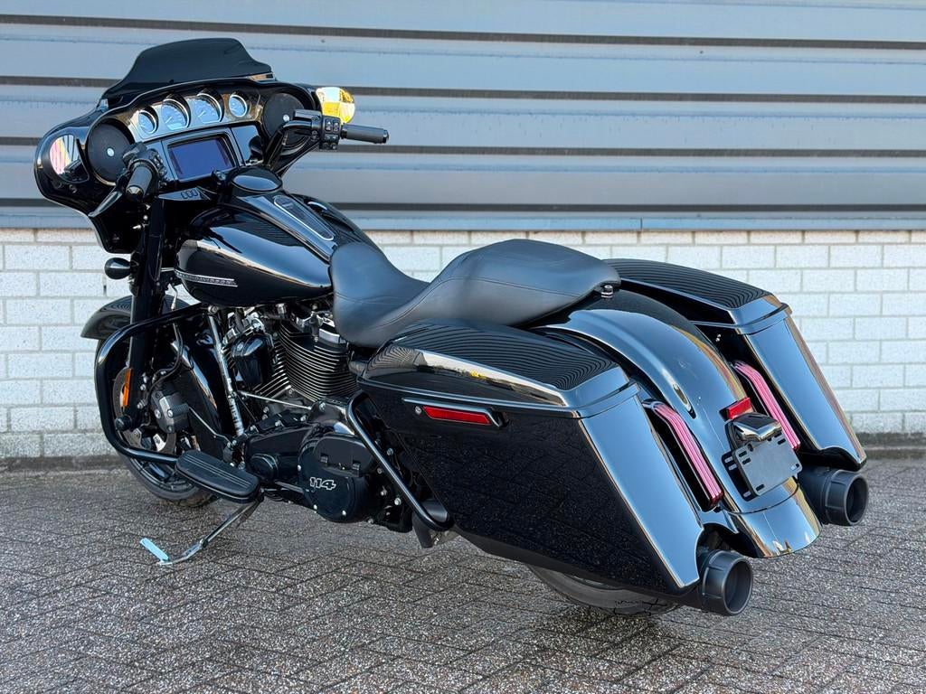 Harley Davidson FLHXS Street Glide Special 114 CarPlay BJ 20 - foto 2
