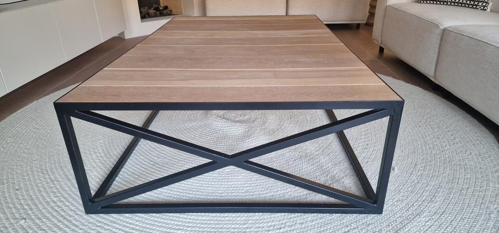 Industriële salontafel - massief eiken & staal (op maat), Huis en Inrichting, Ophalen