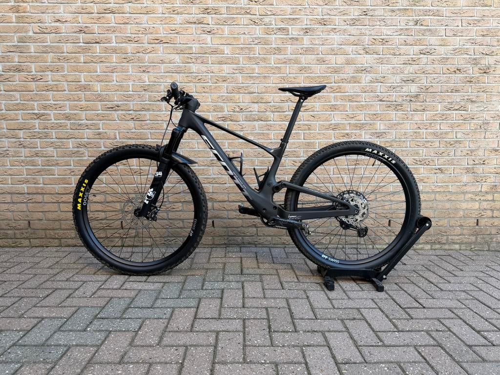 Scott Spark RC team maat M model 2022, Fietsen en Brommers, Fietsen | Mountainbikes en ATB, Fully, Ophalen, Zo goed als nieuw