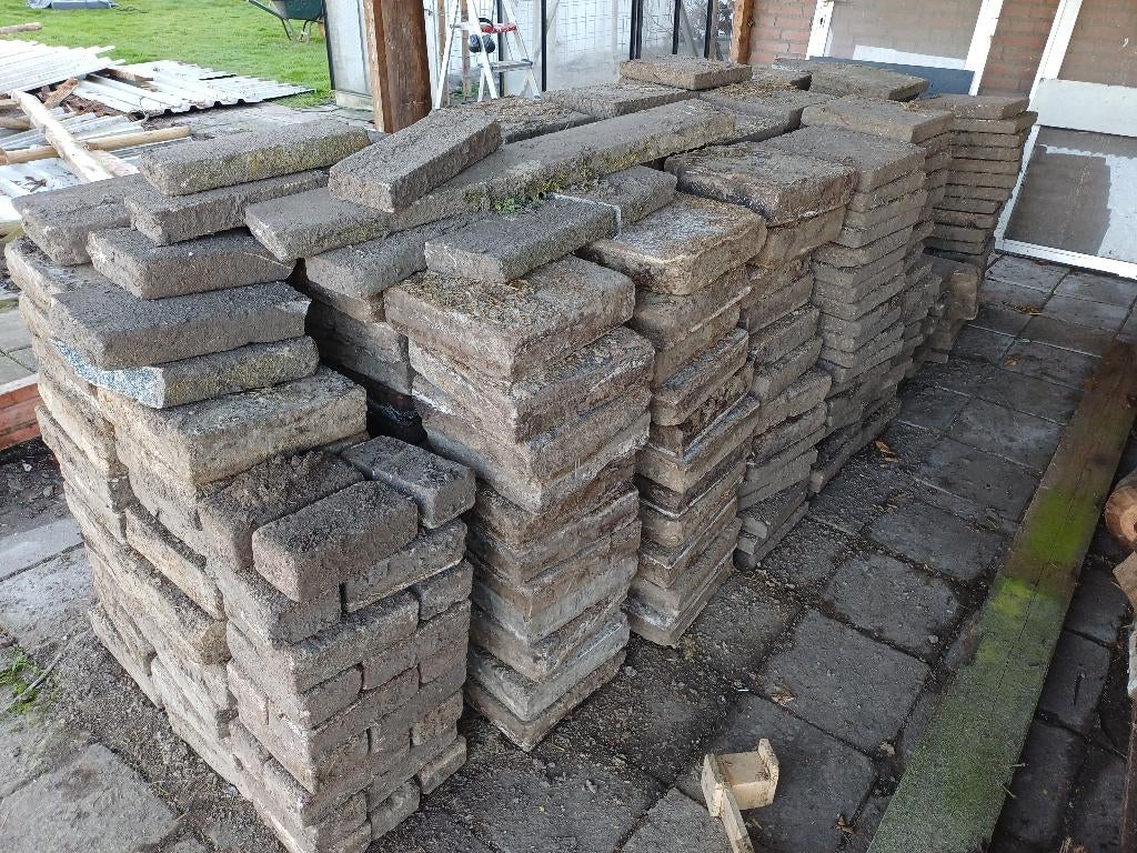 Gratis stoeptegels, Ophalen, Gebruikt, Overige typen, 10 m² of meer