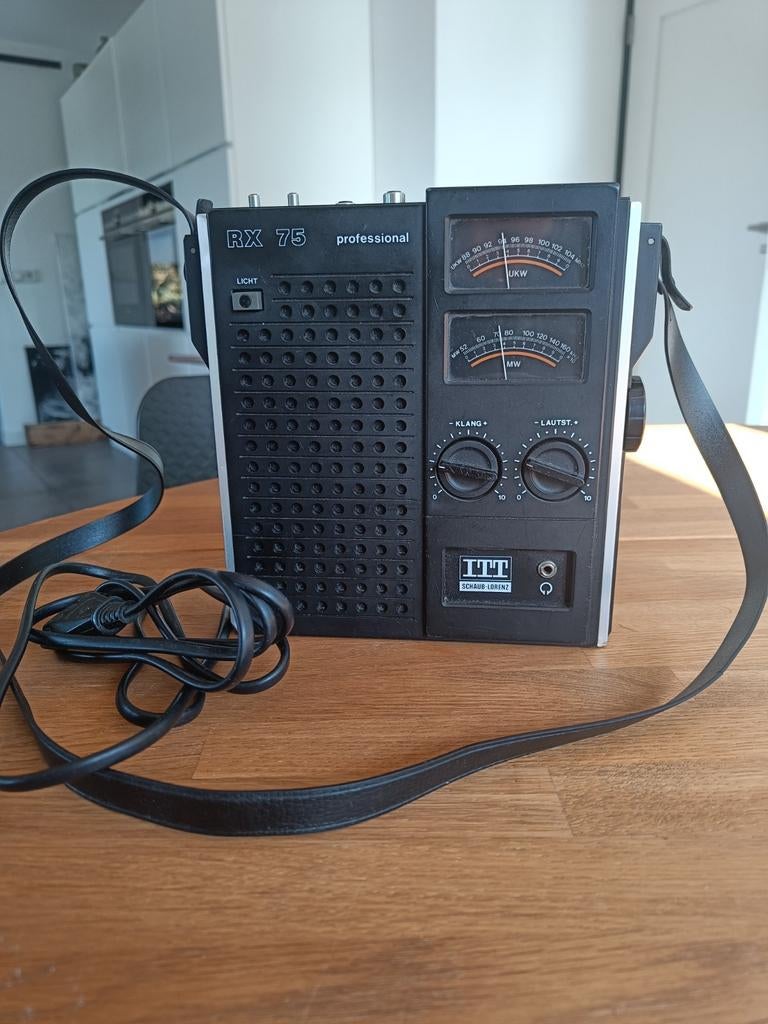 ITT RX 75 professional radio. Werkend!!, Audio, Tv en Foto, Ophalen of Verzenden