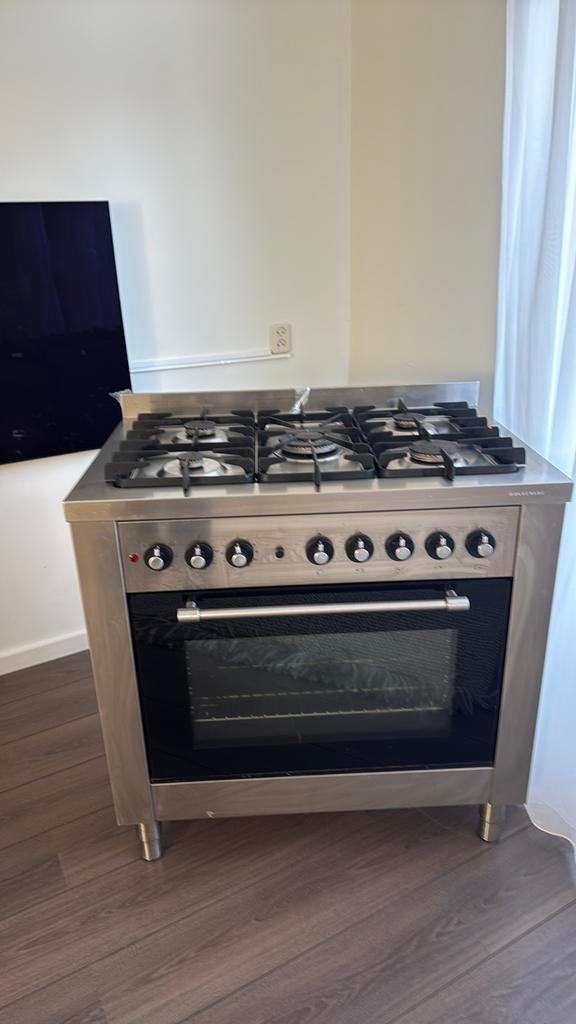 Gasfornuis een goed staat, Gebruikt, Ophalen of Verzenden, Gas, Vrijstaand