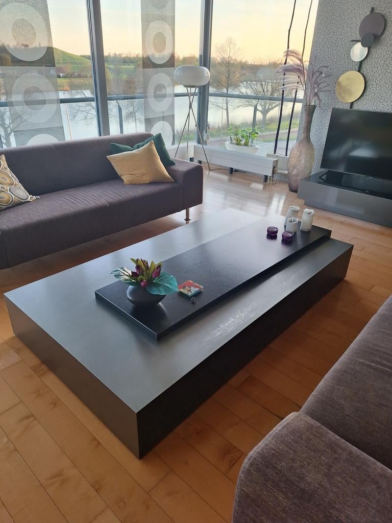 Design Salontafel,  Alumium en Gun Smoke Alumium Look., Ophalen, 100 tot 150 cm, 150 tot 200 cm, Modern