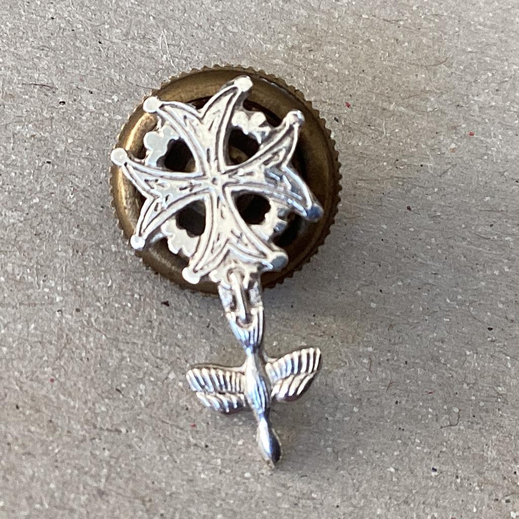 Antiek zilveren Hugenotenkruis,zwaardje 835 gemerkt,jaren 20, Ophalen of Verzenden, Zo goed als nieuw, Speldje of Pin