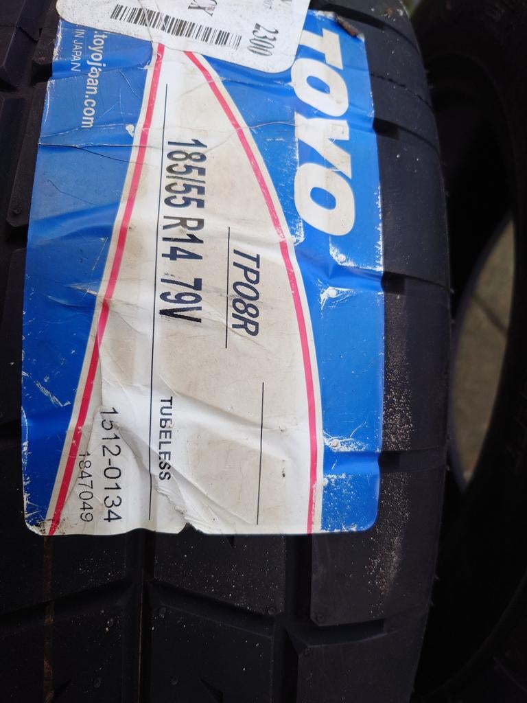 Toyo TRAMPIO 08R 185/55R14 79V, Ophalen of Verzenden