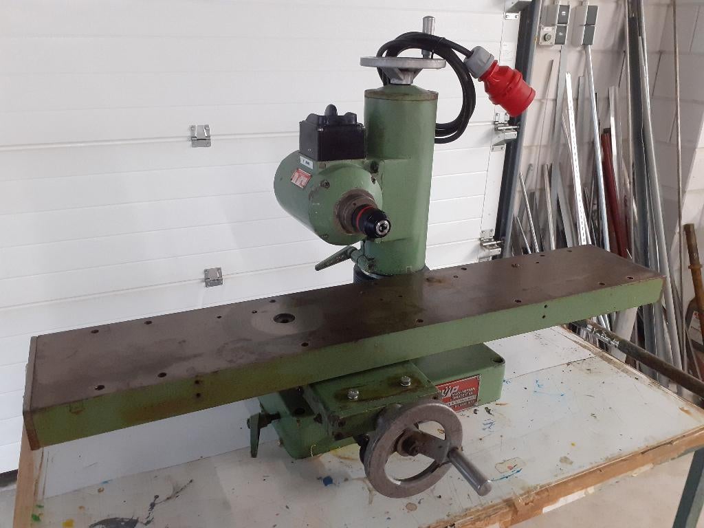 Draaibank / freesbank / slijpmachine, Ophalen, Gebruikt, Metaaldraaibank