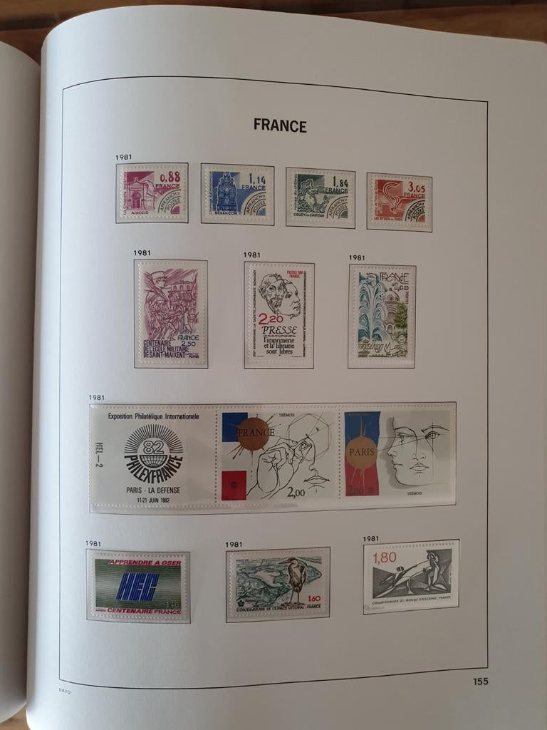 FRANKRIJK 1969-1983 postfris COMPLEET in DAVO LUXE DEEL 3, Verzenden, Buitenland