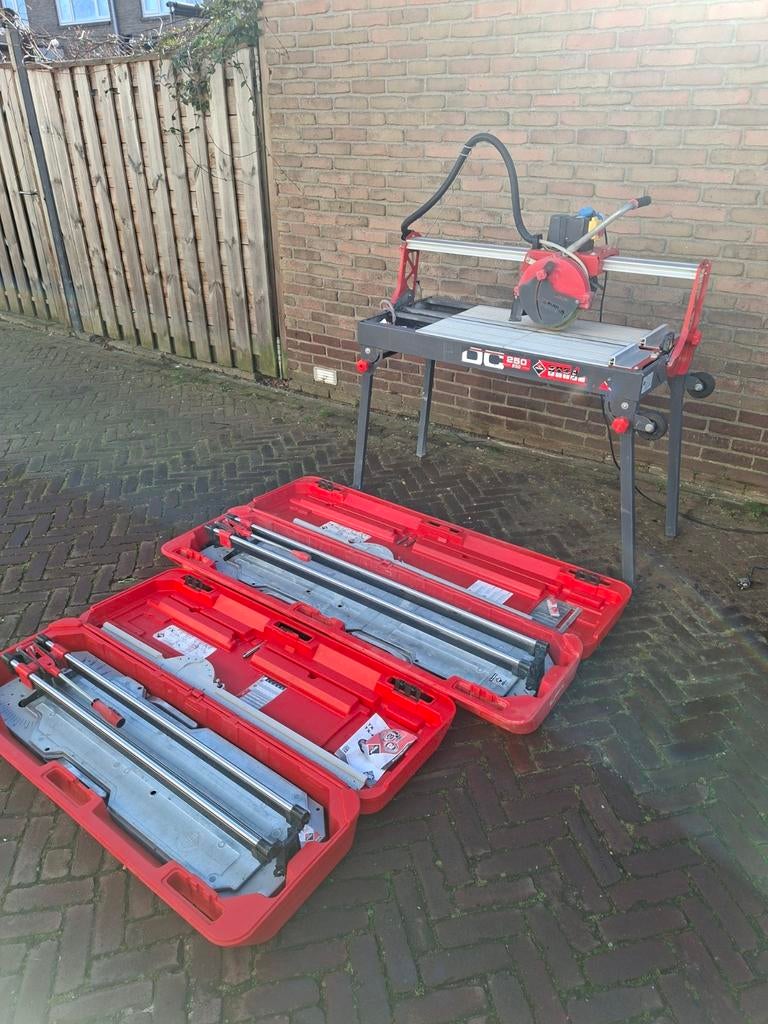 Tegelsnijders en rubi waterzaagtafel, Ophalen of Verzenden