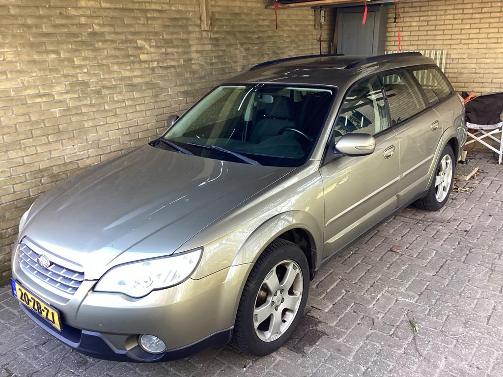 Subaru Outback 2.5i Executive AWD – APK t/m Maart 2027!, Auto's, Subaru, Particulier, Legacy, Benzine, E, Stationwagon, Automaat