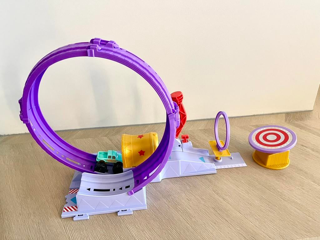 Disney cars looping racebaan nieuw enkel in elkaar gezet, Ophalen of Verzenden, Nieuw, Opwindmechanisme, Overige merken
