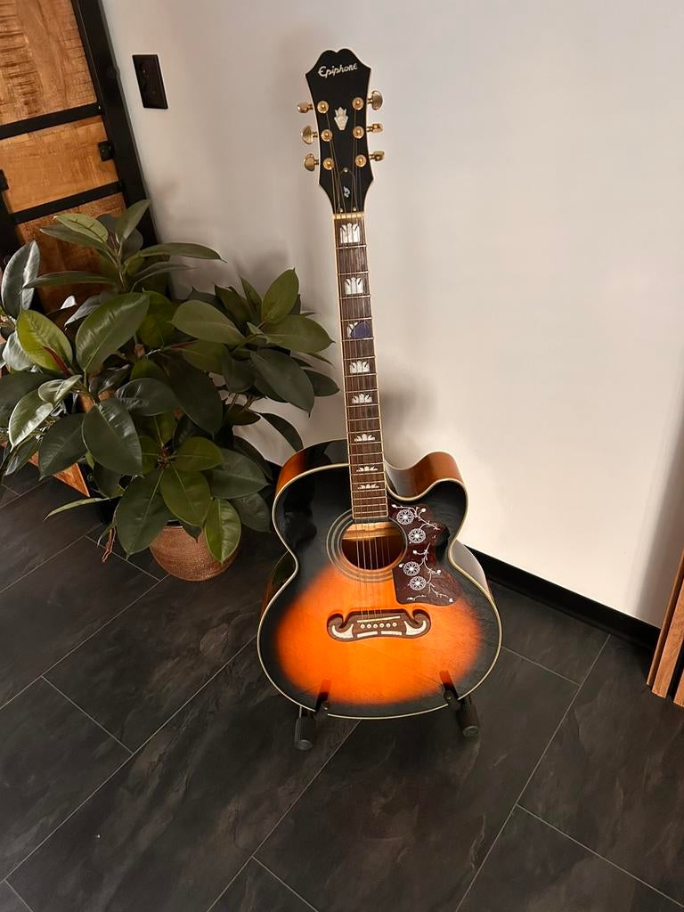 Epiphone EJ 200 jumbo, Muziek en Instrumenten, Snaarinstrumenten | Gitaren | Akoestisch, Ophalen of Verzenden, Gebruikt, Western- of Steelstringgitaar