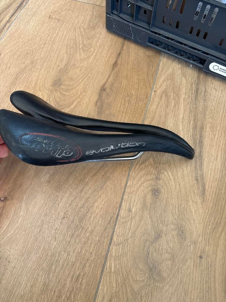 Diverse fietszadels: Selle SMP, Cube Acid, Ryett 3D,Sanmarco, Fietsen en Brommers, Fietsonderdelen, Ophalen, Gebruikt, Zadel