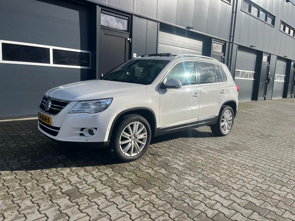 Volkswagen Tiguan NEW APK2.0 Tfsi 125KW 4MOTION DSG 2008 Wit, Auto's, Automaat, 4 cilinders, 1984 cc, Wit