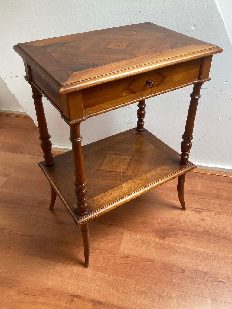 Antiek tafeltje met klep, gefineerd, Ophalen