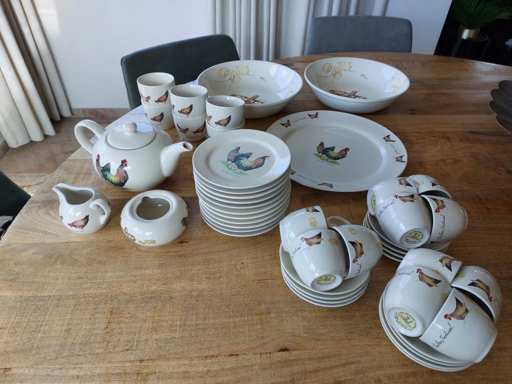 Servies van Jet - Chicken Festival: Thee, Koffie & Gebak, Ophalen, Zo goed als nieuw, Porselein, Overige stijlen