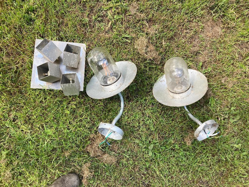2 Stallampen - boerderijlampen en 1 binnenlamp, Tuin en Terras, Buitenverlichting, Ophalen, Gebruikt, Wandlamp, Netvoeding