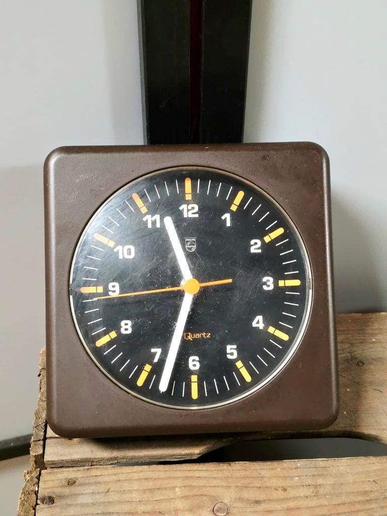 9867: Vintage Philips Design Wall Clock, Antiek en Kunst, Ophalen of Verzenden