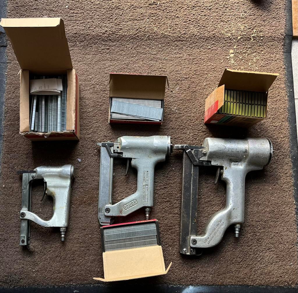 Nietpistolen, Doe-het-zelf en Verbouw, Gereedschap | Overige machines, Ophalen, Gebruikt