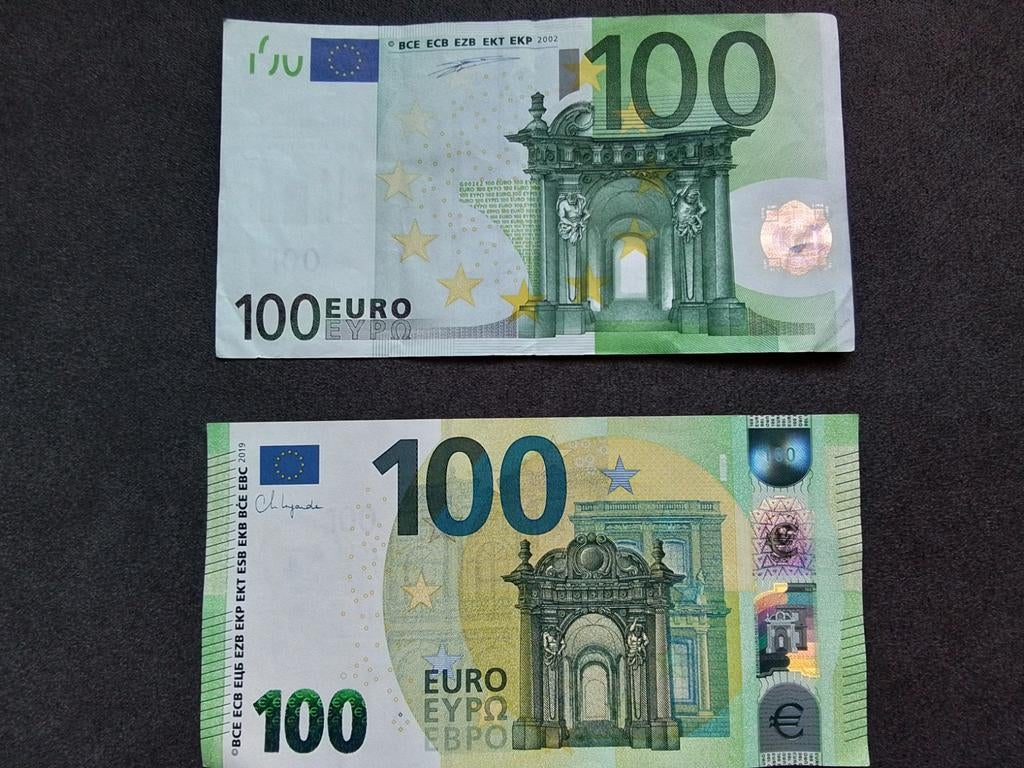 100 eurobiljet de oude en nieuwe
En meer biljetten, Postzegels en Munten, Bankbiljetten | Europa | Eurobiljetten, Ophalen of Verzenden