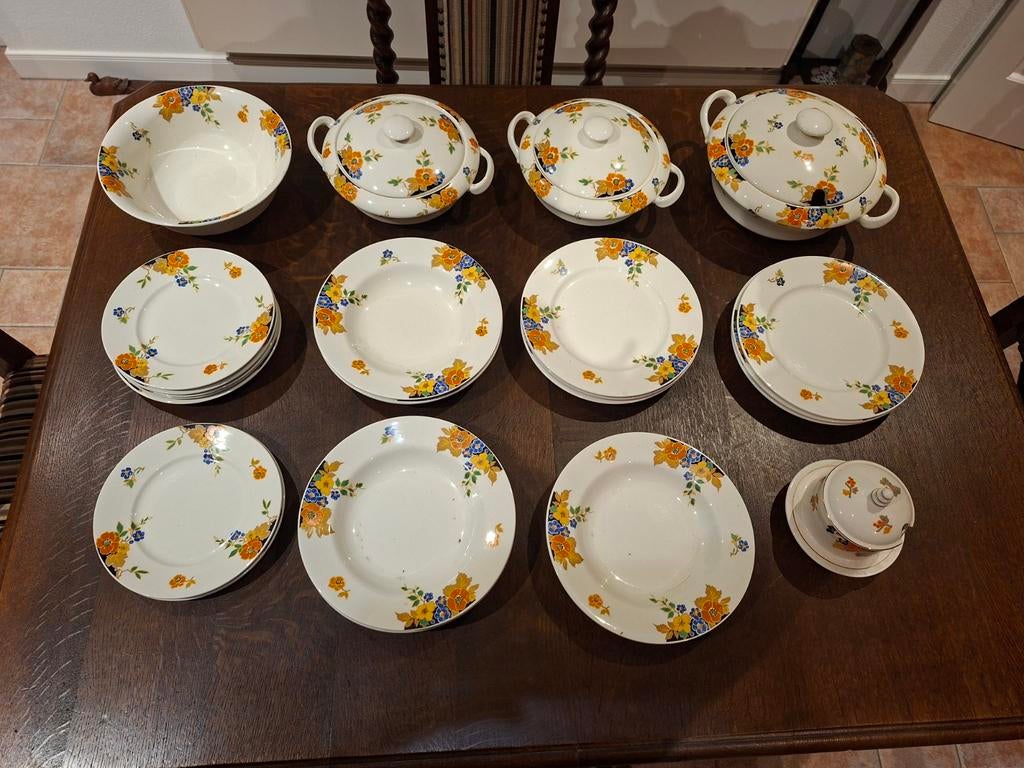 Servies Oostindische kers Mosa Maastricht, Antiek en Kunst, Antiek | Servies los, Ophalen