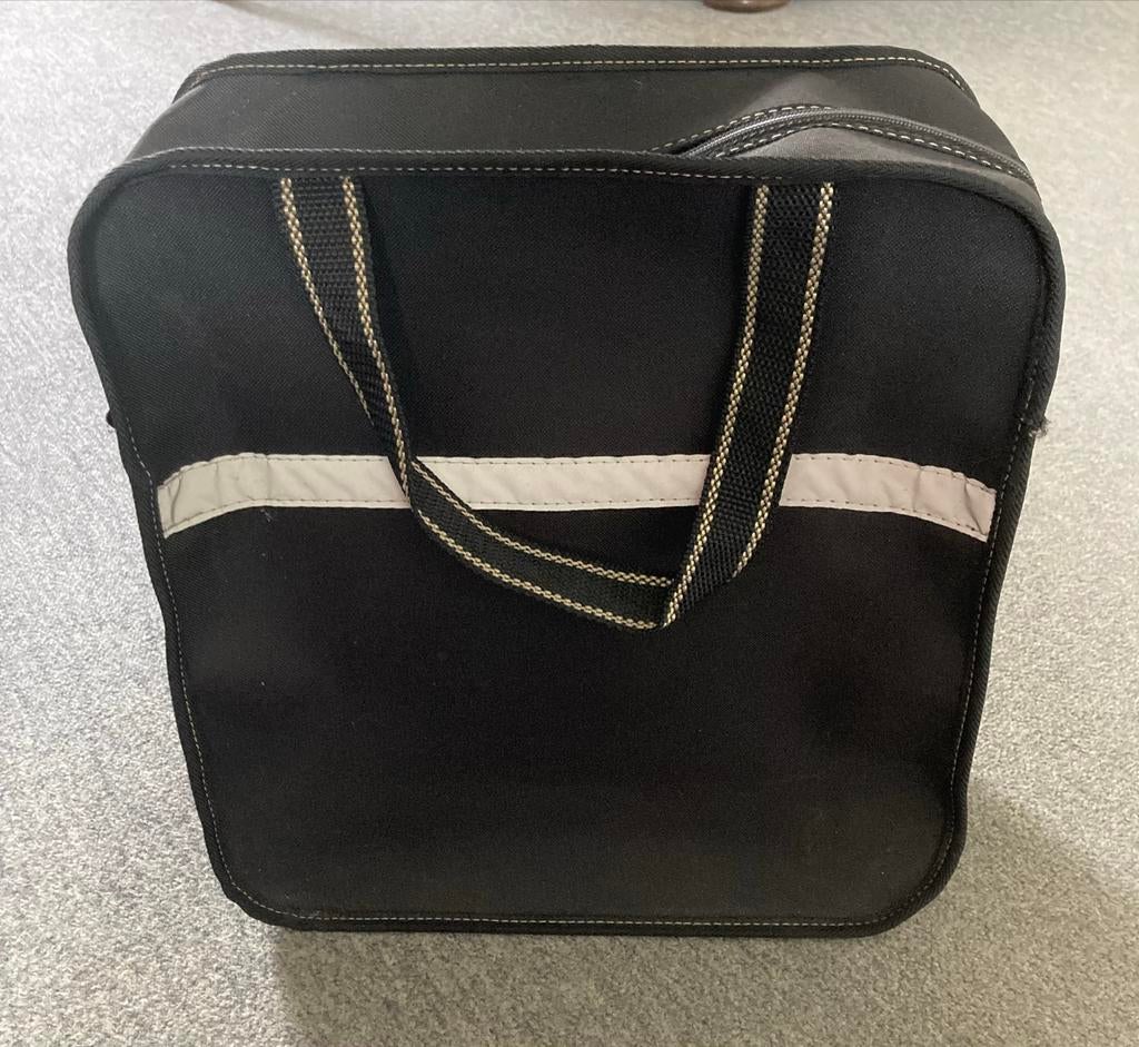 Rolstoeltas tas voor achterop rolstoel  Zwart, Ophalen of Verzenden, Zo goed als nieuw, Duwrolstoel