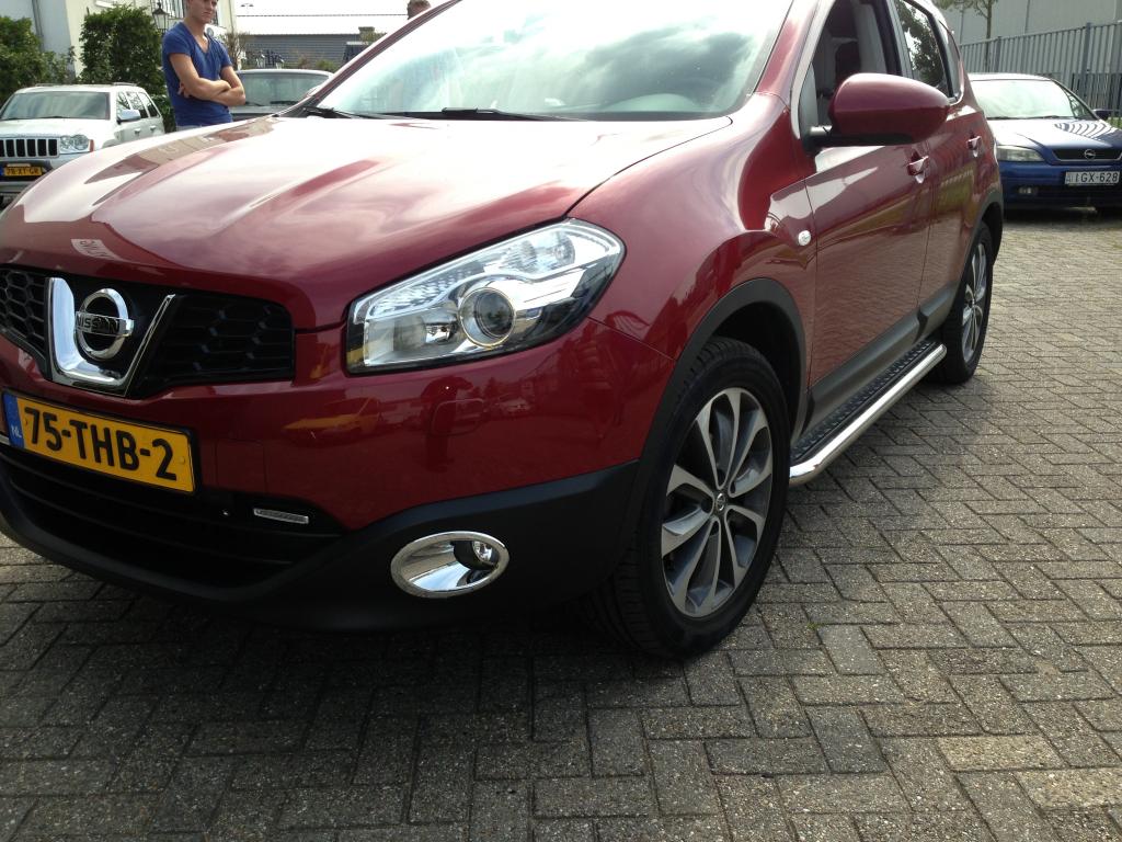 Nissan Qashqai Sidebars met aluminium trede, Niet ingevuld, Niet ingevuld, Niet ingevuld
