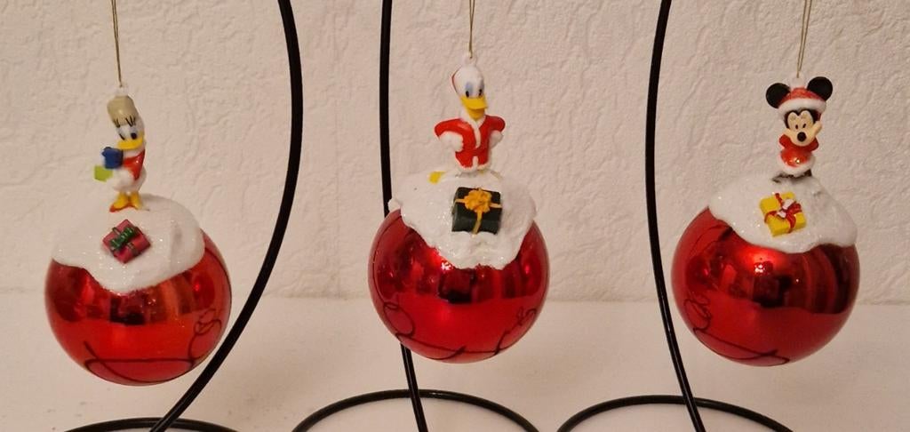 3x kleine kerstballen met Disney, Diversen, Kerst, Ophalen of Verzenden, Nieuw