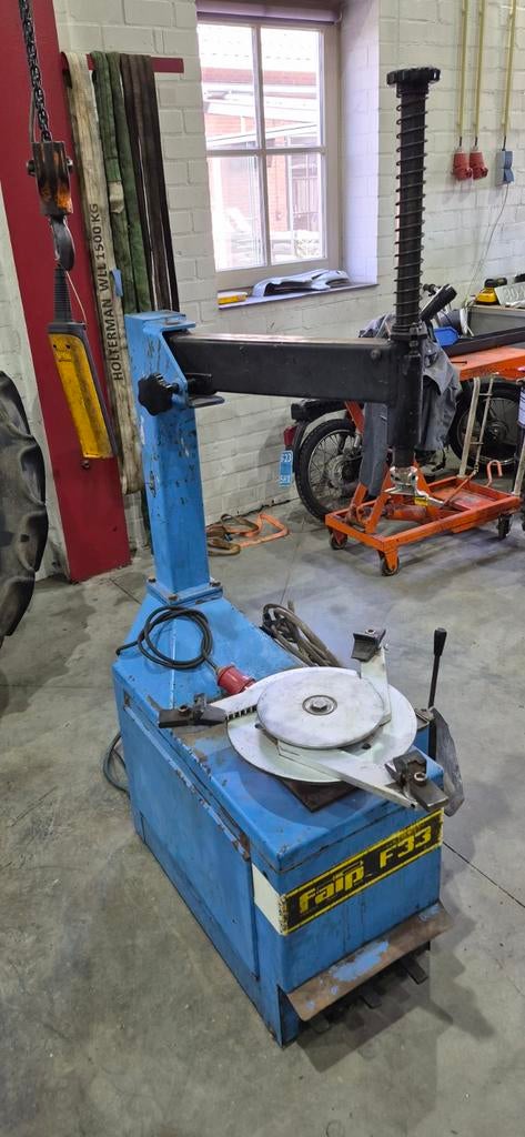 Faip f33 Banden apparaat geschikt voor lichtmetalenvelgen., Auto diversen, Autogereedschap, Ophalen of Verzenden, Gebruikt