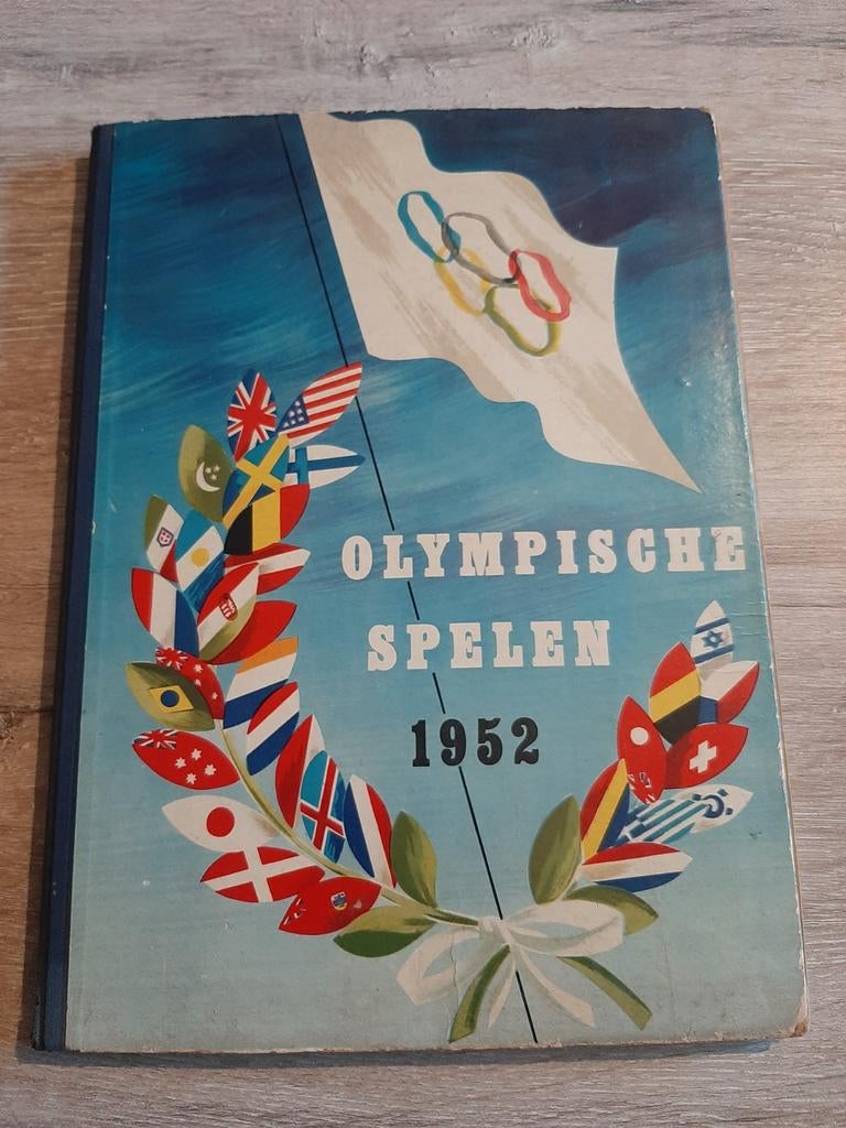 Olympische Spelen 1952 Boek - Historisch Sportverslag, Boeken, Ophalen of Verzenden, Gelezen, Jan Koome, Balsport