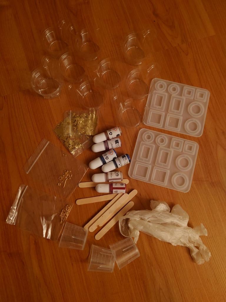 Epoxy sieradenset: mallen, toebehoren (zonder epoxy), Hobby en Vrije tijd, Kralen en Sieraden maken, Ophalen of Verzenden, Nieuw