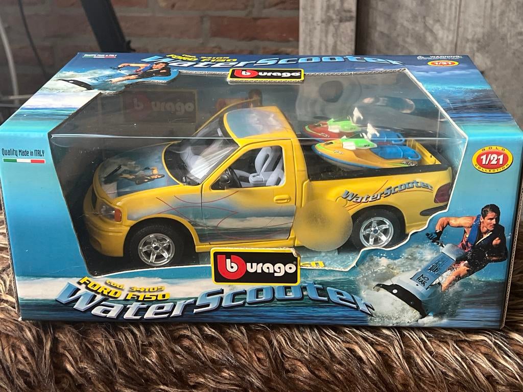 Bburago 1/21 Ford F150 SVT Lightning en Waterscooters, Ophalen of Verzenden, Nieuw, Auto, Bburago