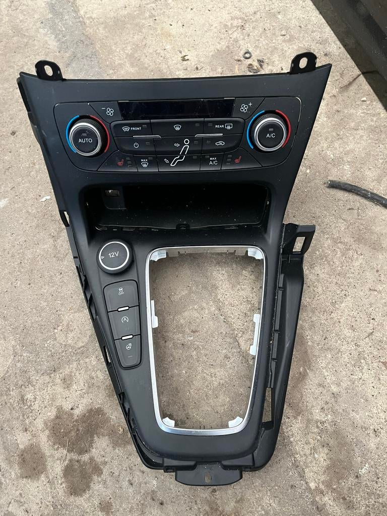Ford Focus middenconsole, Auto-onderdelen, Interieur en Bekleding, Ford, Gebruikt, Ophalen of Verzenden