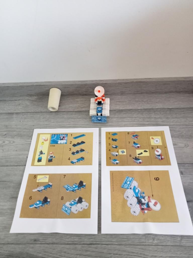 Lego Space Ice Planet 2002 1704 Ice Planet Satellite Plow, Ophalen of Verzenden, Zo goed als nieuw, Complete set, Lego