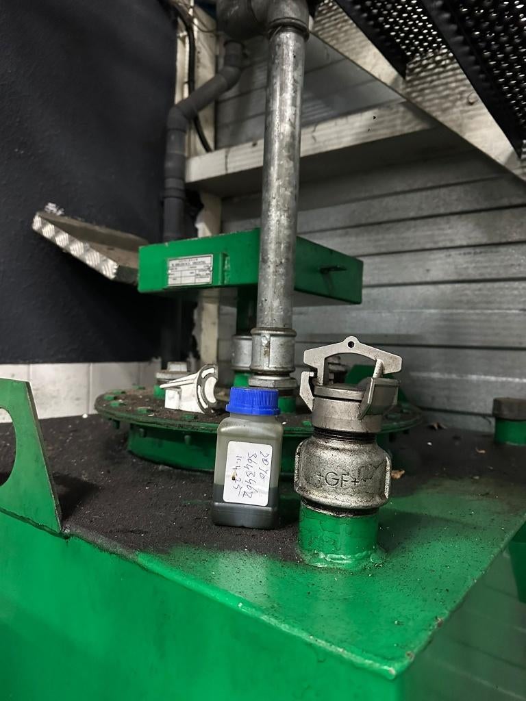 Werkplaatstank vloeistof / olie – staal – compleet, Ophalen