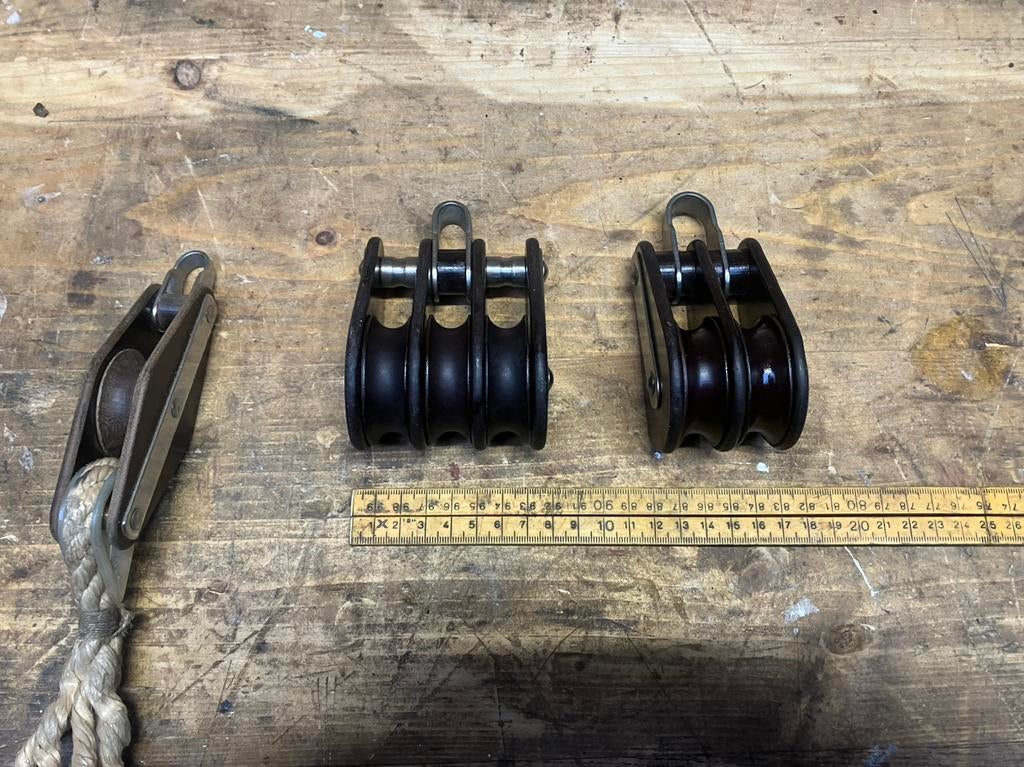 Tufnol blokken katrollen 12 en 16 mm vallen schoten, Watersport en Boten, Ophalen of Verzenden, Gebruikt, Lijn of Blok