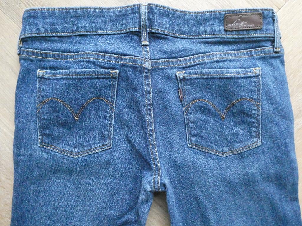 Levi Slight Curve Straight Leg spijkerbroek maat 28-34, Zo goed als nieuw, W28 - W29 (confectie 36), Levi’s, Verzenden