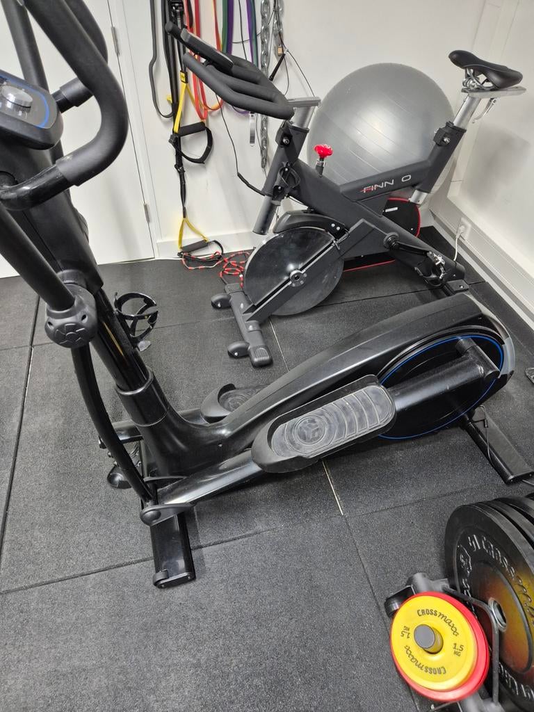 Flow Fitness Glider Crosstrainer, gebruikt, Ophalen, Crosstrainer, Metaal, Buik