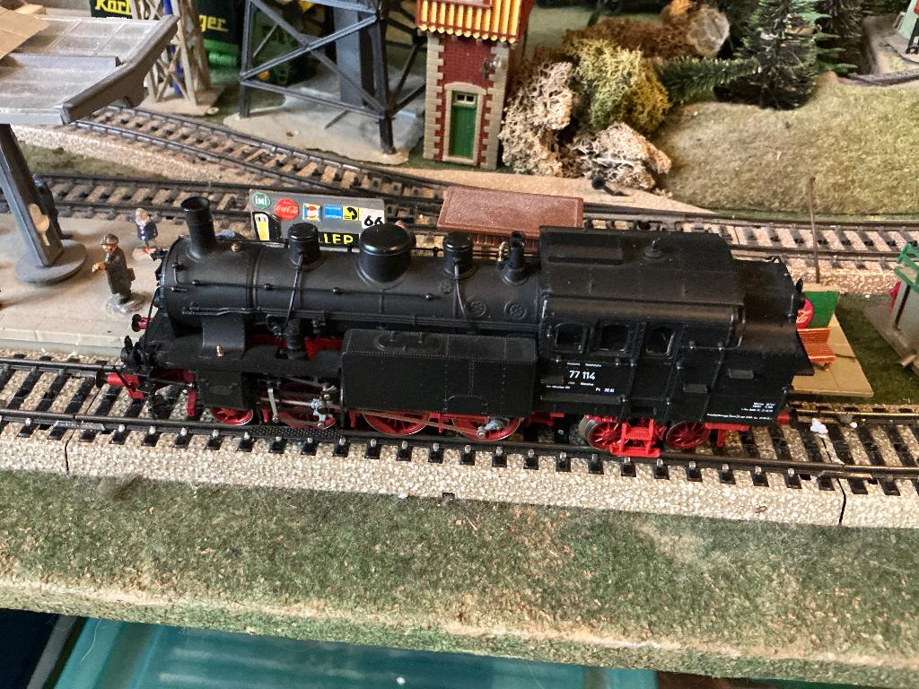 Rivarossi tenderlocomotief, Overige merken, Ophalen of Verzenden, Zo goed als nieuw, Gelijkstroom